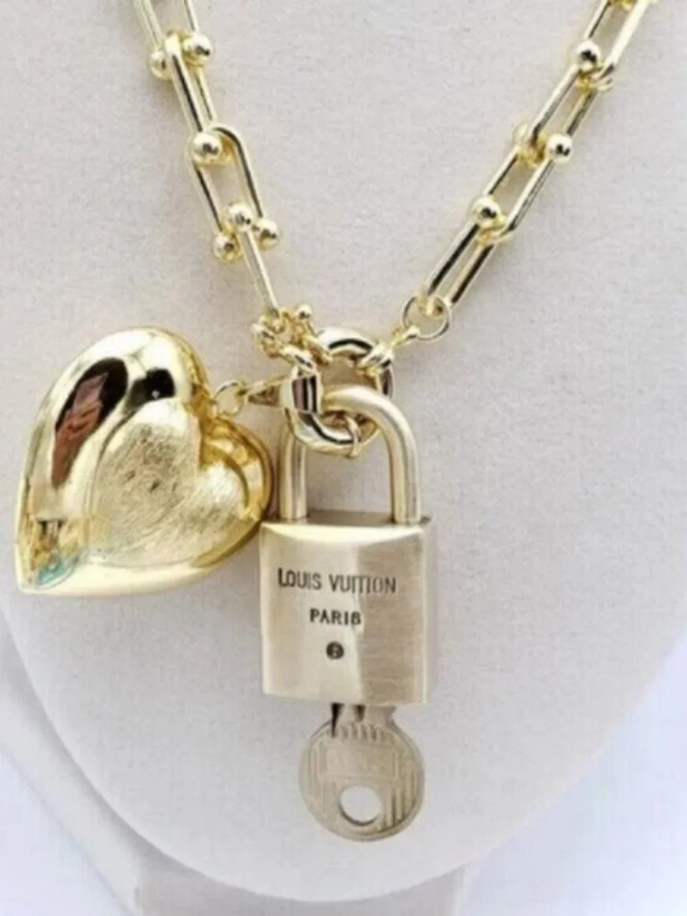 Gold-Plated Necklace with Authentic Louis Vuitton Padlock_8
